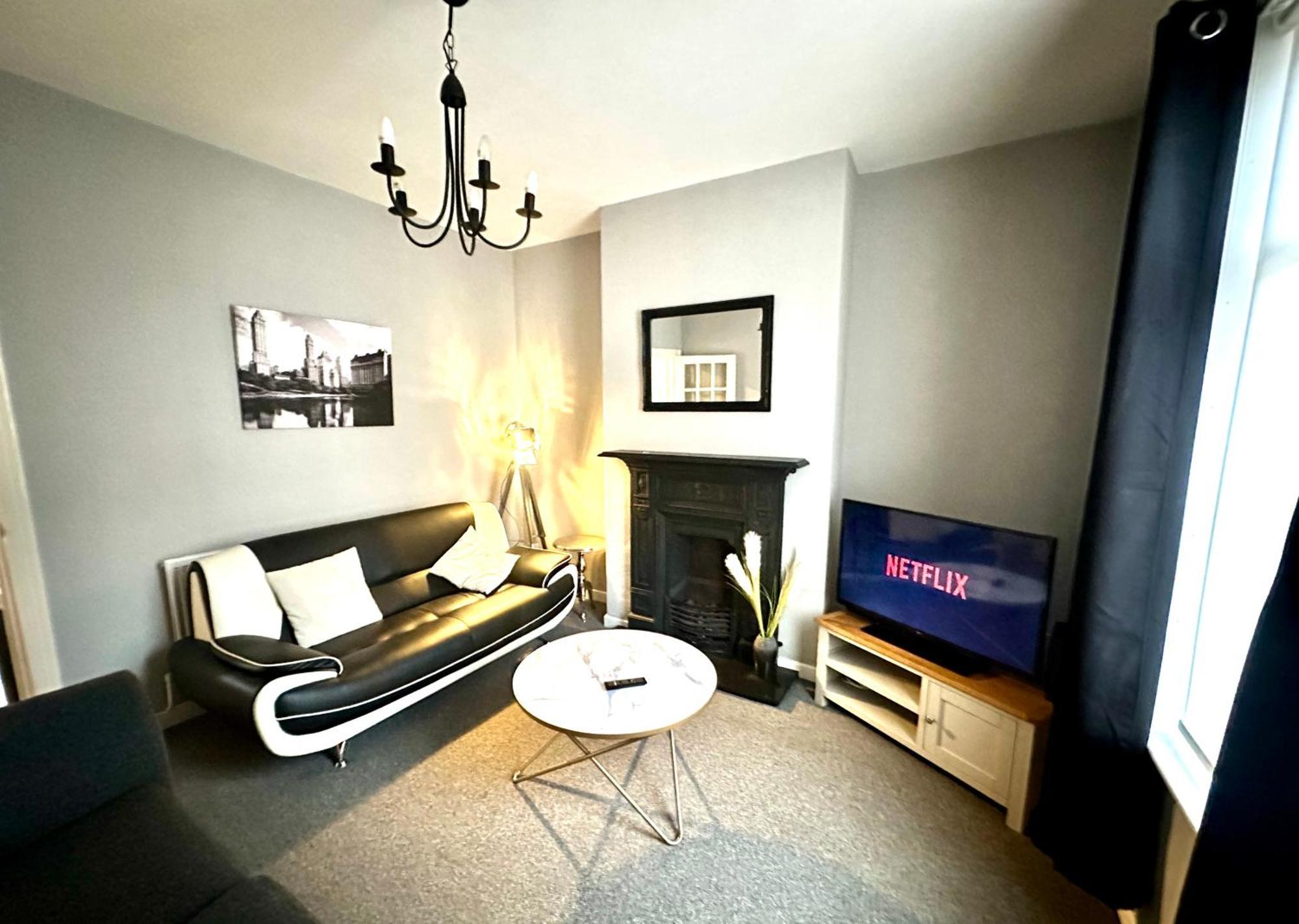 Broomfield Place Coventry Dış mekan fotoğraf